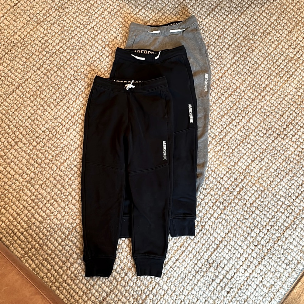 Abercrombie Kids Jogger Style Sweatpants (3 Pairs)